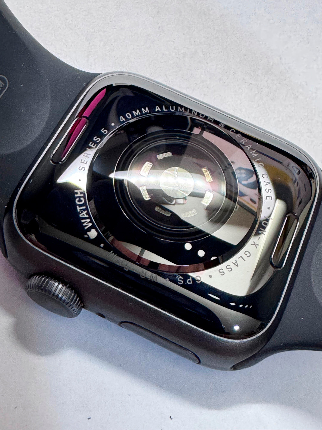 ⌚ Apple Watch Series 5 – 44 mm (Reacondicionado) + Regalos